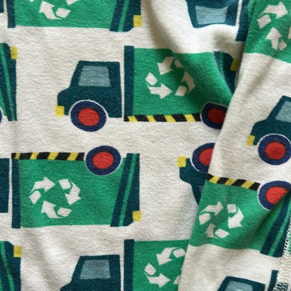 Hanna Andersson organic recycling truck pajamas - Picture 3 of 8